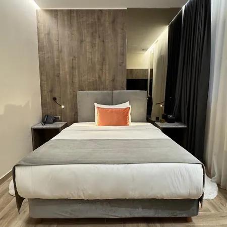 The L7 Str - Luxury Boutique Collection Athens